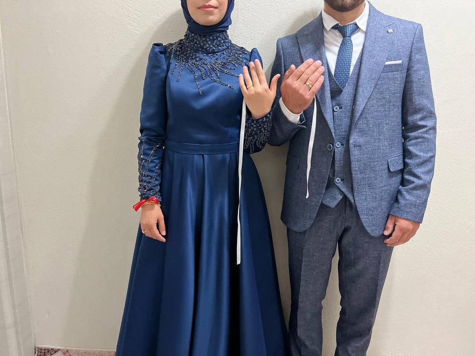 Uzun Kollu Lacivert Abiye Elbise - Görsel 3