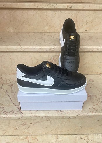 Nike AirForce Siyah Beyaz Spor Ayakkabı - Görsel 2