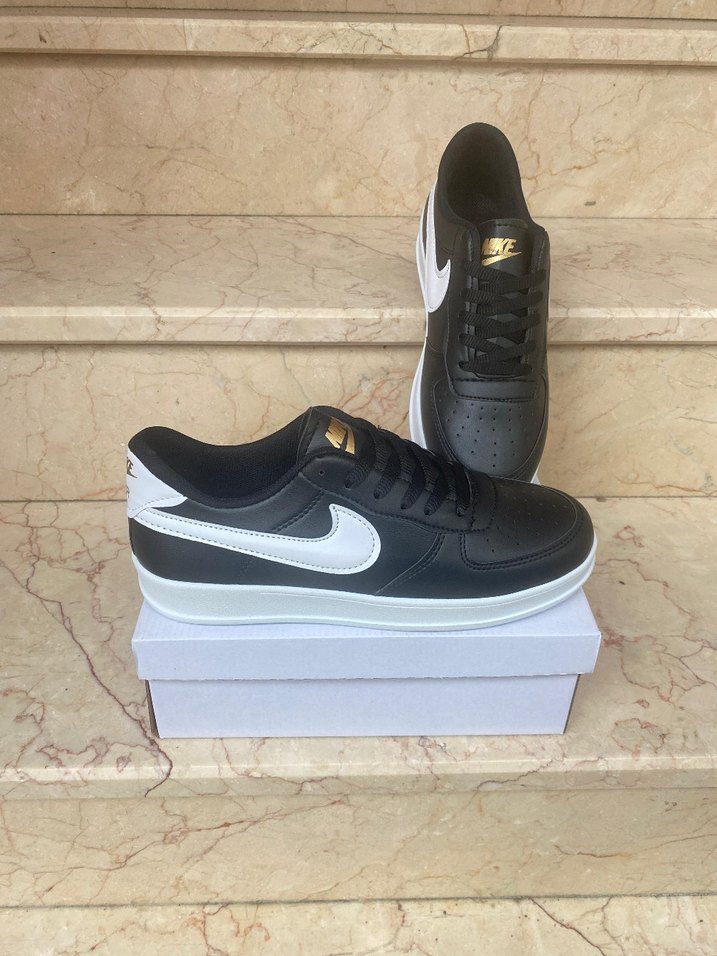 Nike AirForce Siyah Beyaz Spor Ayakkabı - Görsel 2