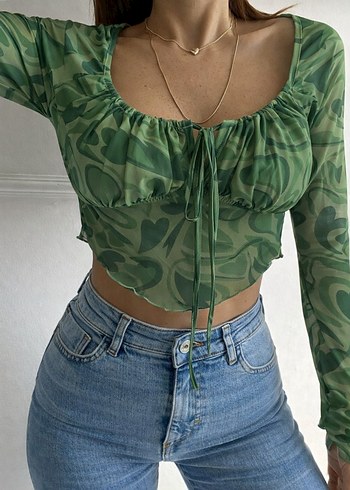 Kadın Ön Tül Detay Asimetrik Kesim Uzun Kollu Crop Bluz - Görsel 3