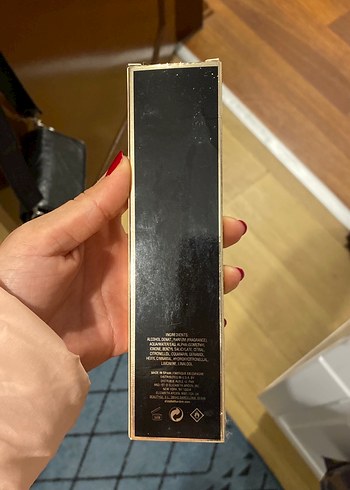 Elizabeth Arden 5th Avenue NYC Kadın Parfümü 75 ml - Görsel 2