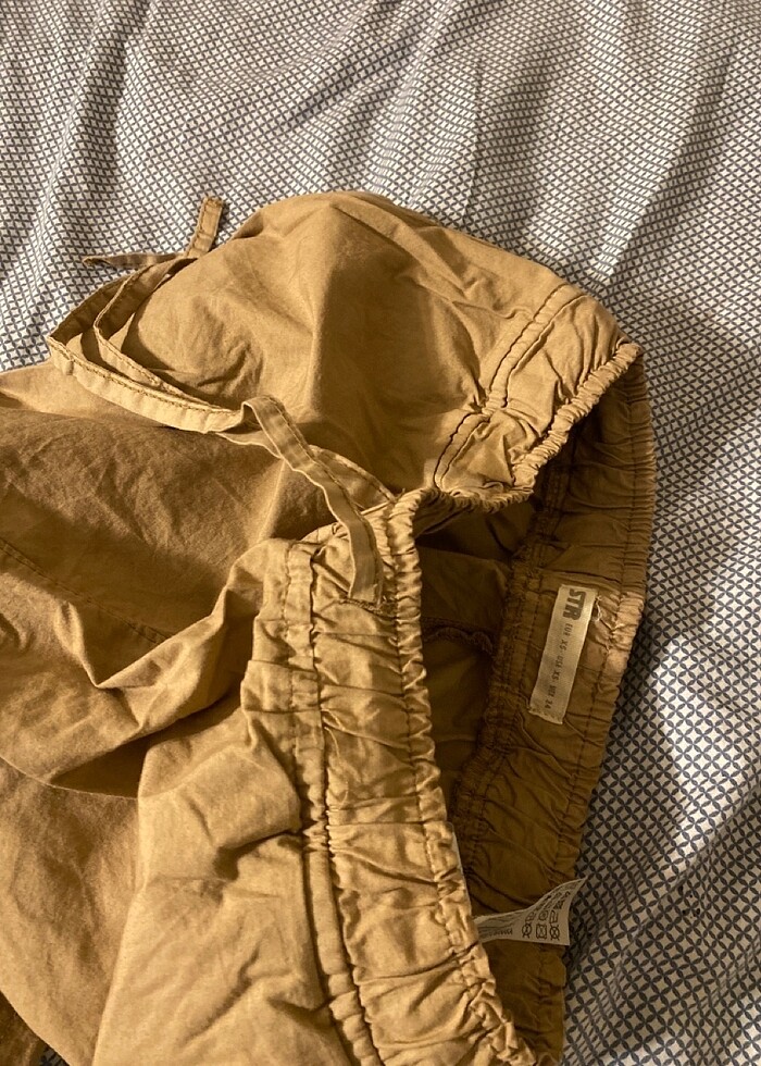 Stradivarius paraşüt pantolon - Görsel 4