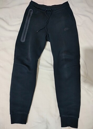 s/m Beden siyah Renk Nike yeni sezon tech fleece eşofman