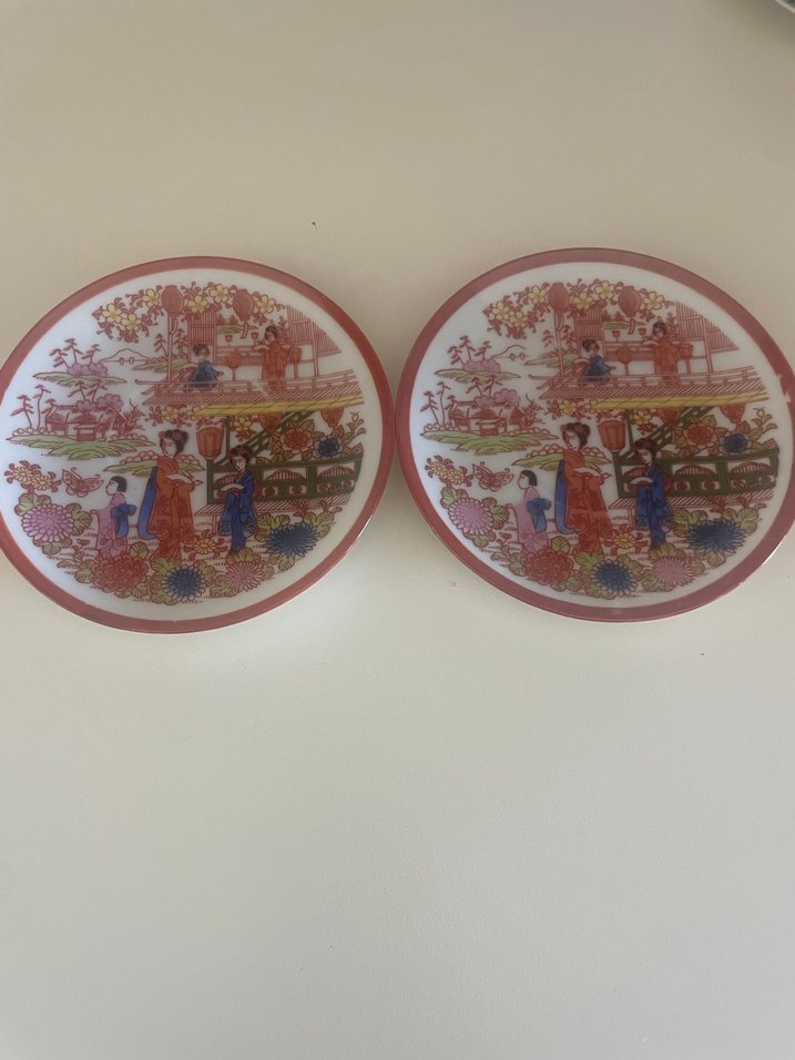 Renkli Baskılı İki Adet JAPON FİNCAN TABAĞI - Görsel 2