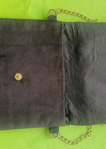 Zincir Detaylı Siyah Süet Kadın Çanta - Görsel 2