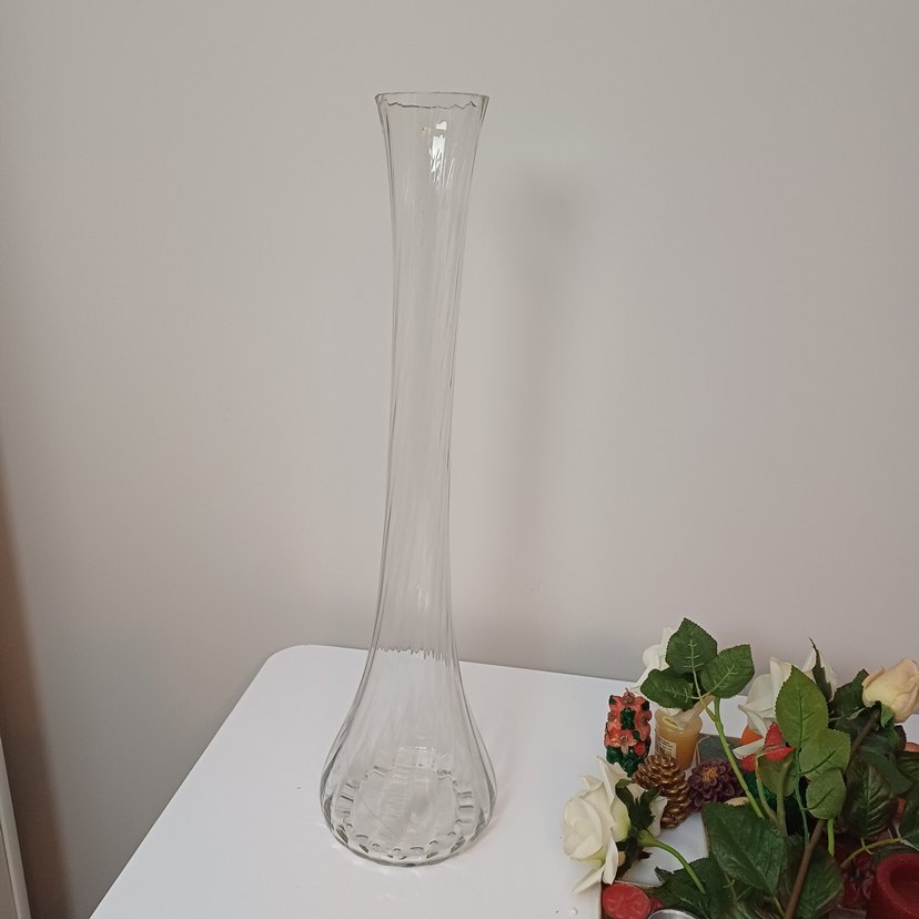 Uzun Beyaz Cam Vazo - Görsel 4