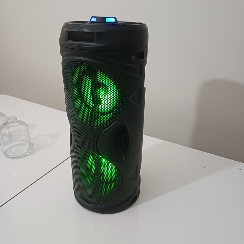 Siyah Bluetooth Hoparlör RGB Işıklı - Görsel 4