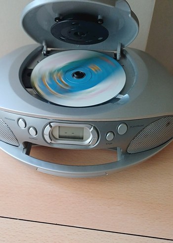 Gri Taşınabilir Müzik Sistemi - Görsel 2