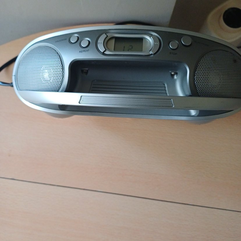 Gri Taşınabilir Müzik Sistemi - Görsel 4