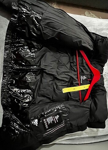 Moncler Sıfır ürün 