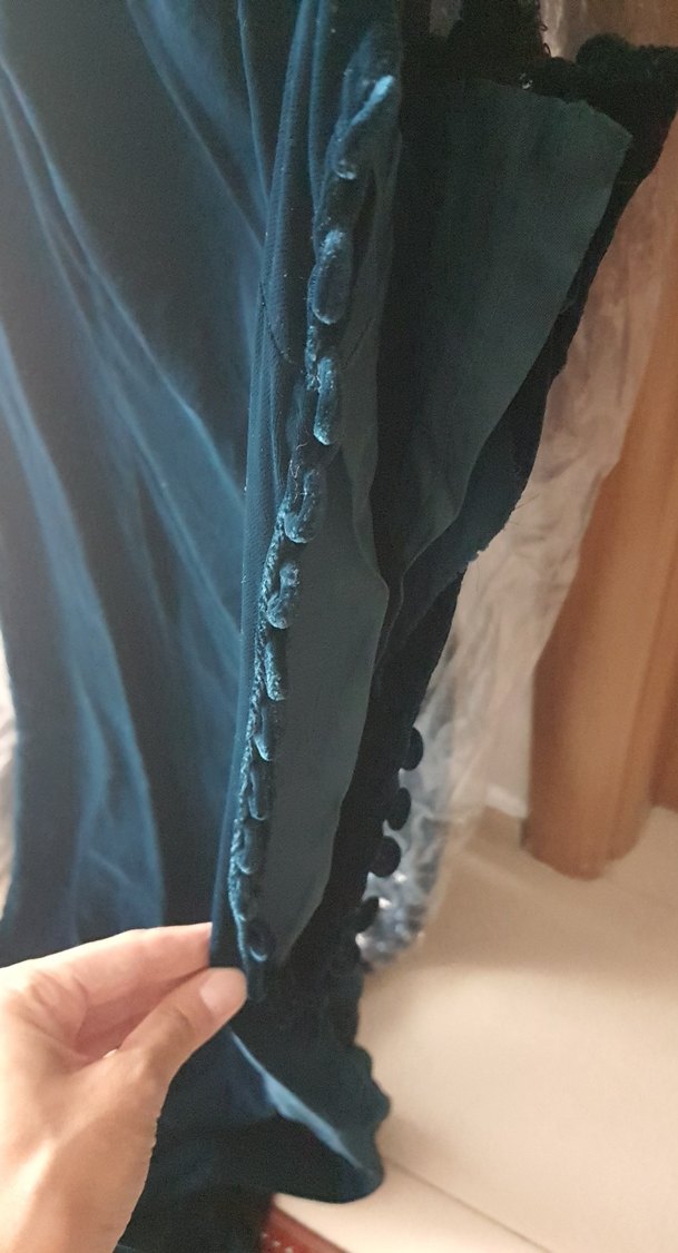 Zümrüt Yeşili Uzun Dantel Detaylı Kadın Abiye Elbise - Görsel 3