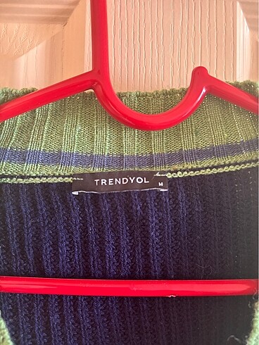 Trendyol & Milla Crop kazak