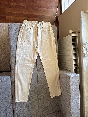 Yüksek bel mom fit jean