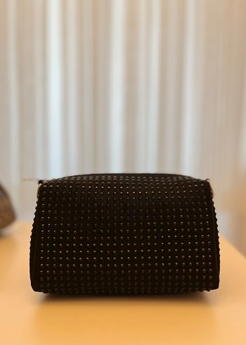 Zara Boncuk İşlemeli Siyah Kadın Çanta
