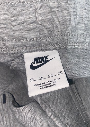 Nike Tech Fleece acil - Görsel 3