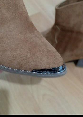 Kahverengi Süet Kadın Bot, Kalın Topuklu - Görsel 3
