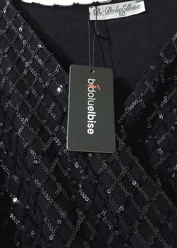 Siyah Uzun V Yaka Gotik Kadın Abiye Elbise - Görsel 4