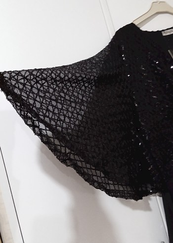 Siyah Uzun V Yaka Gotik Kadın Abiye Elbise - Görsel 3