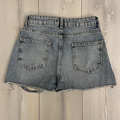 Trendyol & Milla yüksek bel mini kot şort