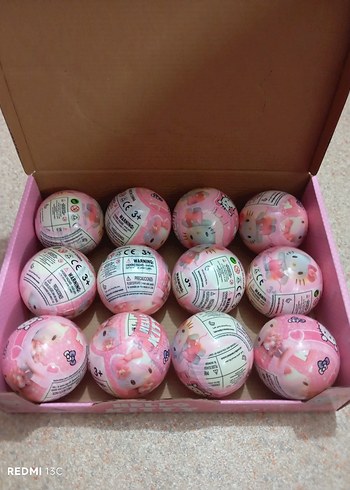 Hello Kitty sürpriz yumurta - Görsel 2