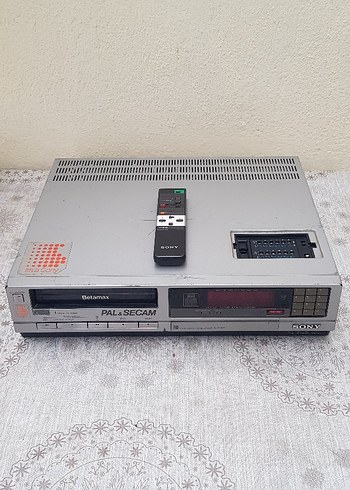 Sony betamax video kaset player kumandalı