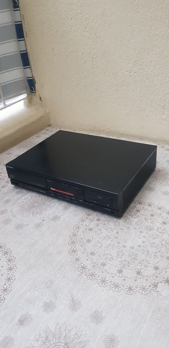 Sony CDP-M35 japon üst seviye cd player - Görsel 2