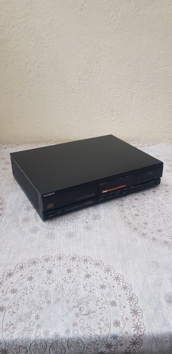Sony CDP-M35 japon üst seviye cd player - Görsel 3