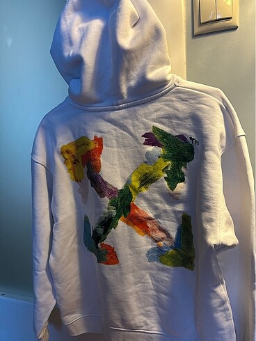 Off-White Sweatshirt