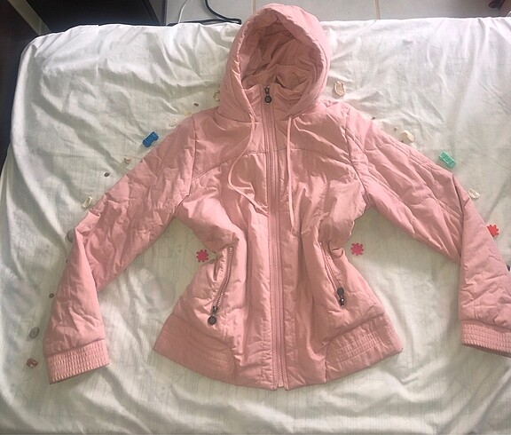 Adidas Pembe Mont