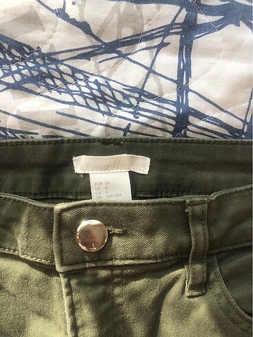 26 Beden H&M haki kot şort