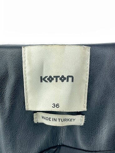 36 Beden siyah Renk Koton Deri Ceket %70 İndirimli.