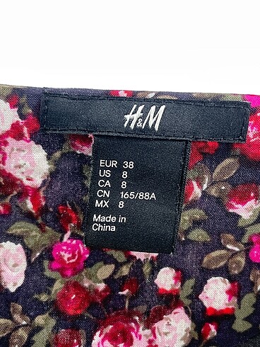 38 Beden çeşitli Renk H&M Kısa Elbise %70 İndirimli.