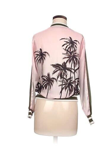 m Beden Stradivarius Bomber %70 İndirimli.