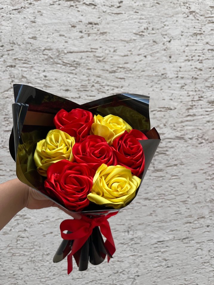 Renkli Gül Buketi Hediyesi - Görsel 3