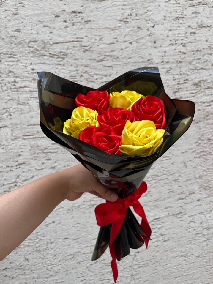 Renkli Gül Buketi Hediyesi - Görsel 4