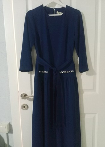 Klasik Şıklıkta Uzun Lacivert Elbise - Görsel 2