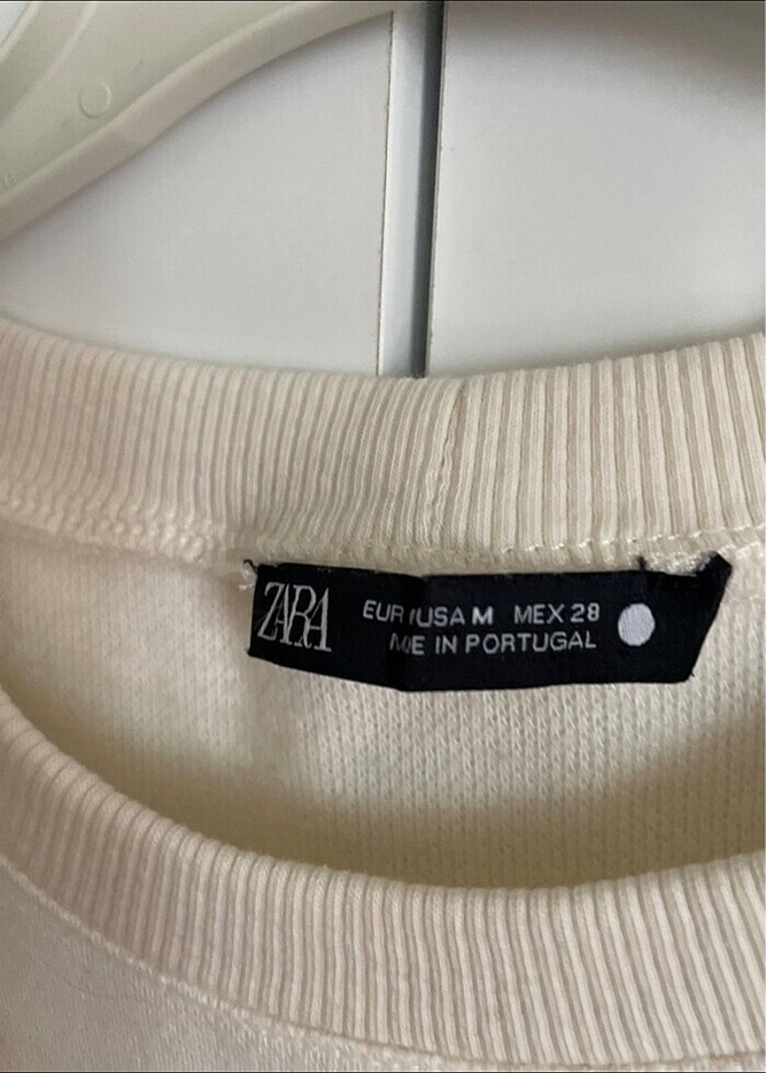 Zara triko taşlı bluz - Görsel 3