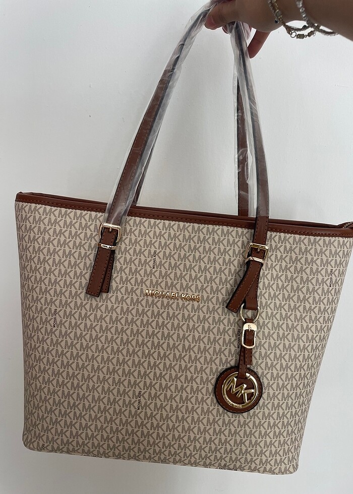 Michael Kors Büyük Kova Çanta - Görsel 2