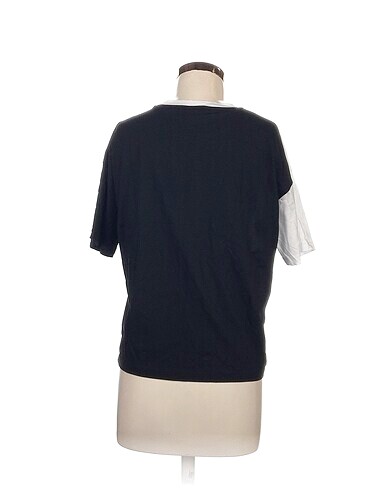 s Beden Beymen T-shirt %70 İndirimli.