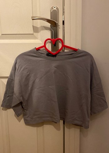 Gri Kadın Kısa Kollu Crop Top