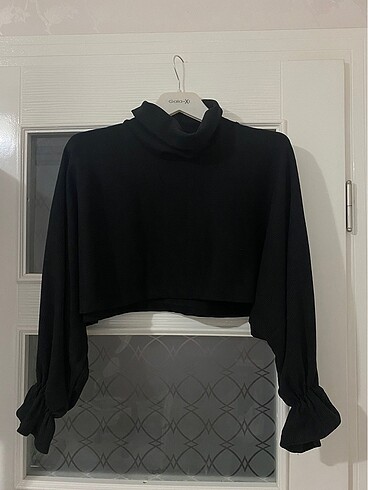 Örme siyah crop kazak