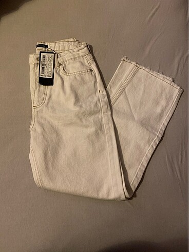Beyaz pantalon