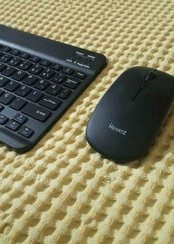 HEARTZ Siyah Kablosuz Klavye ve Mouse Seti - Görsel 3