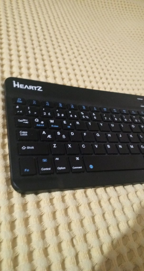 HEARTZ Siyah Kablosuz Klavye ve Mouse Seti - Görsel 2