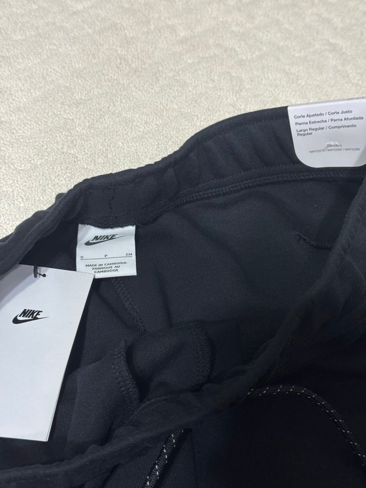 Nike tech eski sezon - Görsel 4