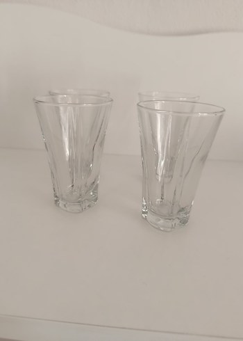 Bardaklar 4'lü Set