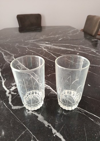 İki Parça Desenli Cam Bardak