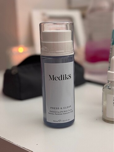 Beden Medik8 PRESS & CLEAR? BHA TONİK akneli karma yağlı ciltler için
