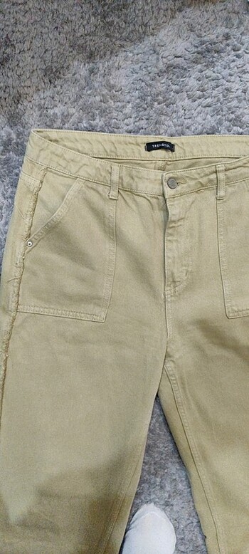 Trendyol & Milla CAMEL Püskül Detaylı Yüksek Bel StraightJeans