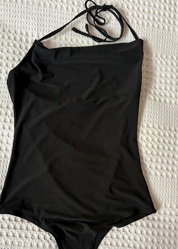 Siyah boyundan bağlamalı bluz - Görsel 3